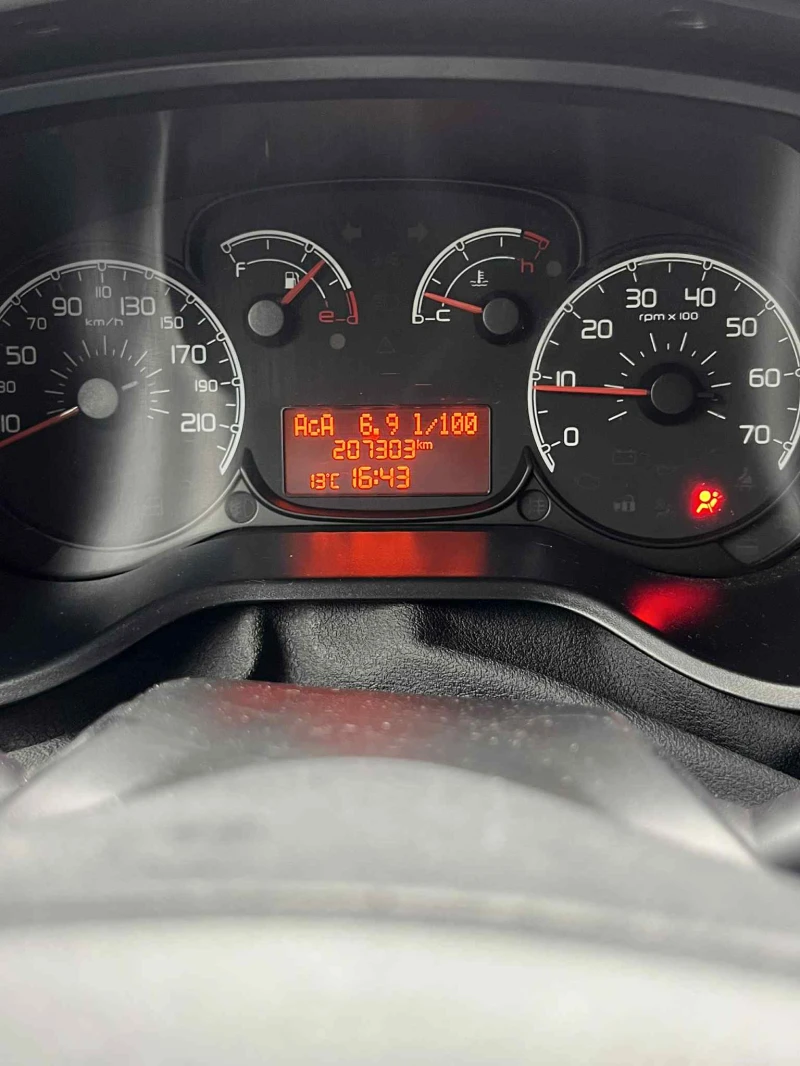 Fiat Doblo Maxi, снимка 8 - Автомобили и джипове - 53242094