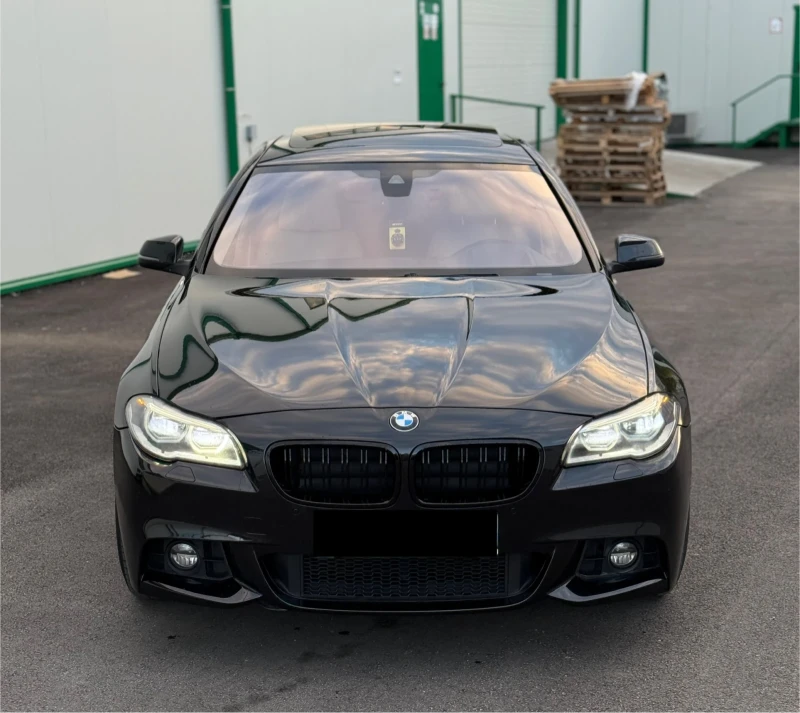 BMW 535 * HEAD UP* XD* DISTRONIC* M-PACK* 360 * LASSER* TO, снимка 2 - Автомобили и джипове - 52478085