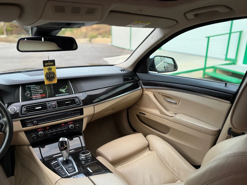 BMW 535 * HEAD UP* XD* DISTRONIC* M-PACK* 360 * LASSER* TO, снимка 10 - Автомобили и джипове - 52478085
