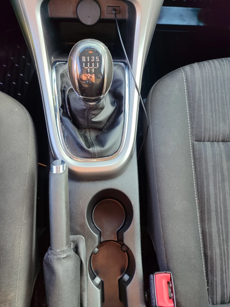 Opel Astra, снимка 9 - Автомобили и джипове - 52788225