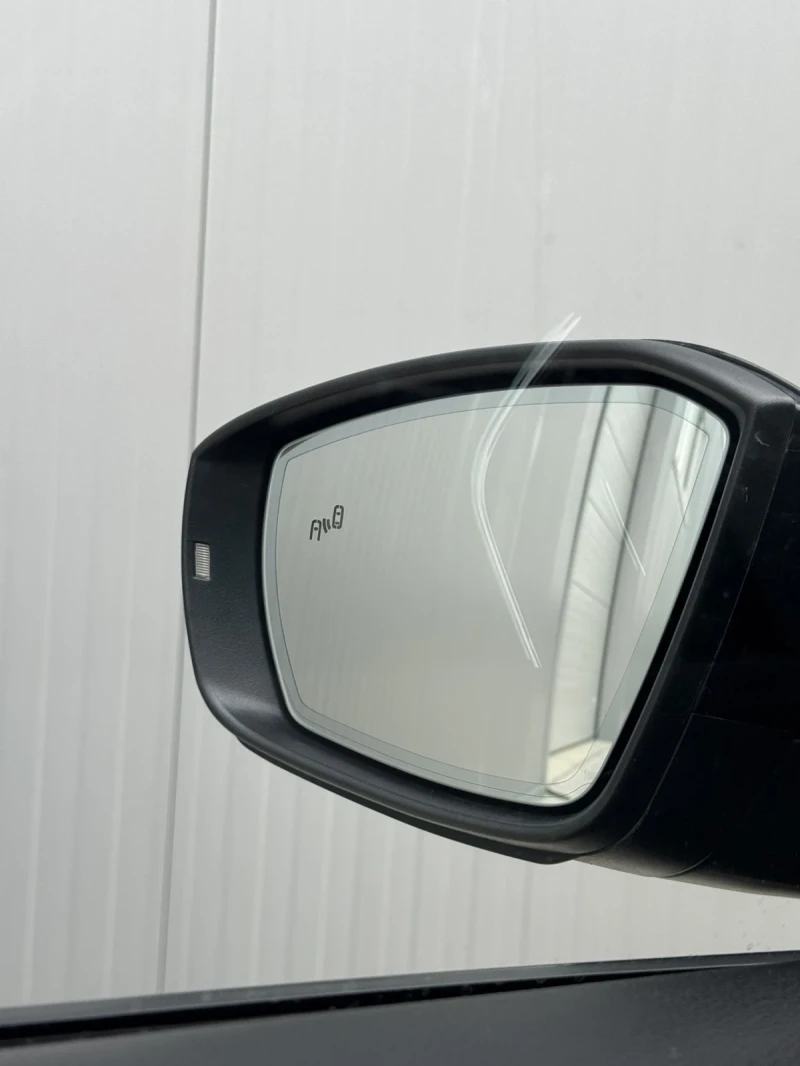 Skoda Octavia Digital Panorama Full Ekstri Distronic KACKO, снимка 5 - Автомобили и джипове - 52800315