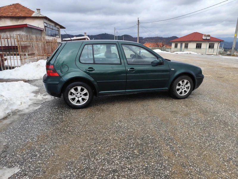 VW Golf 1.9 TDI, снимка 3 - Автомобили и джипове - 53222962