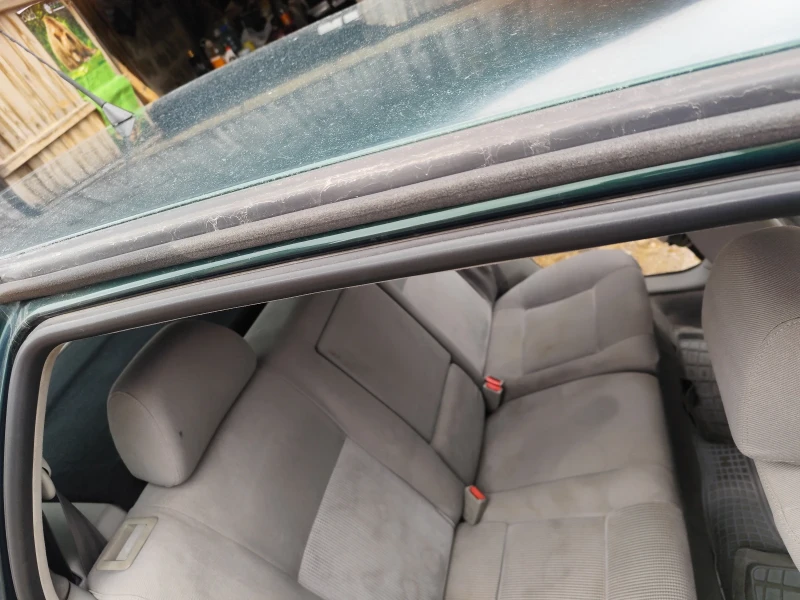 VW Golf 1.9 TDI, снимка 10 - Автомобили и джипове - 53222962