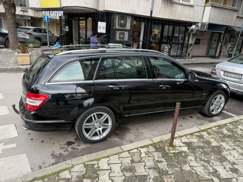 Mercedes-Benz C 320 AMG, снимка 7 - Автомобили и джипове - 53413178