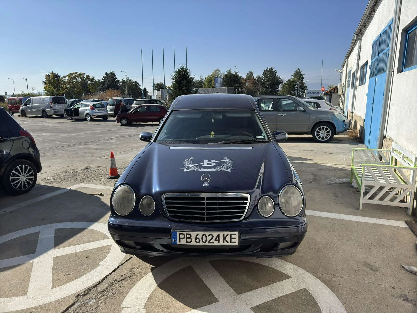 Mercedes-Benz E 270 Катафалка, снимка 1