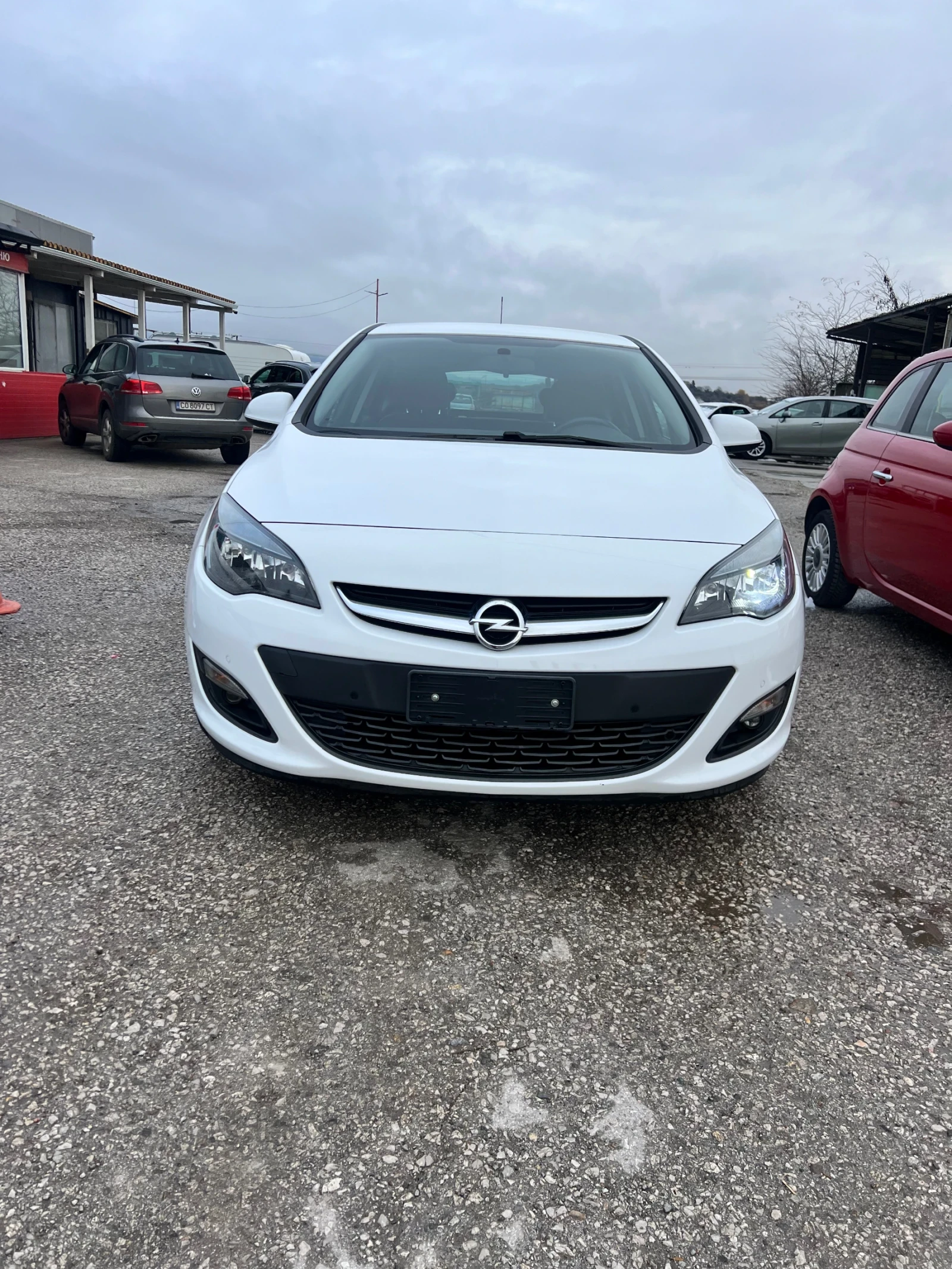 Opel Astra 1.7D COSMO EVRO5B - изображение 2