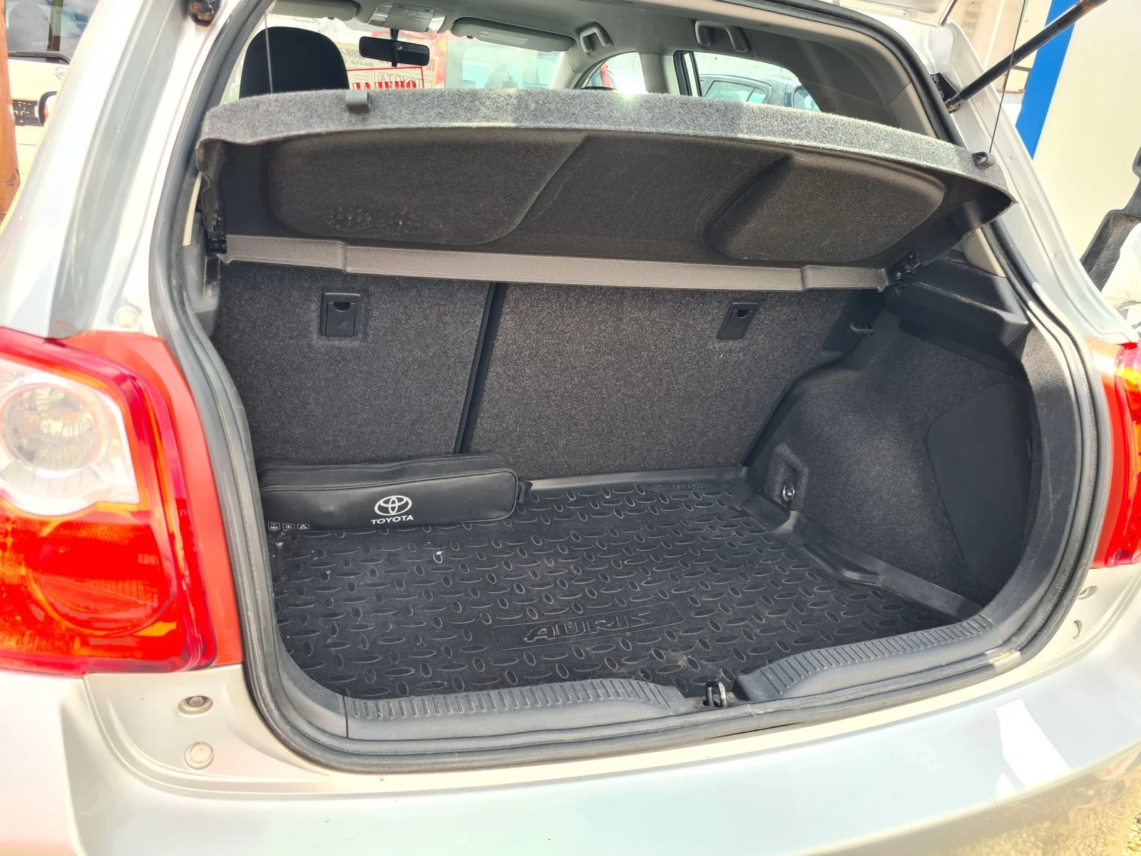 Toyota Auris 1.6 NAVI FACELIFT - изображение 7