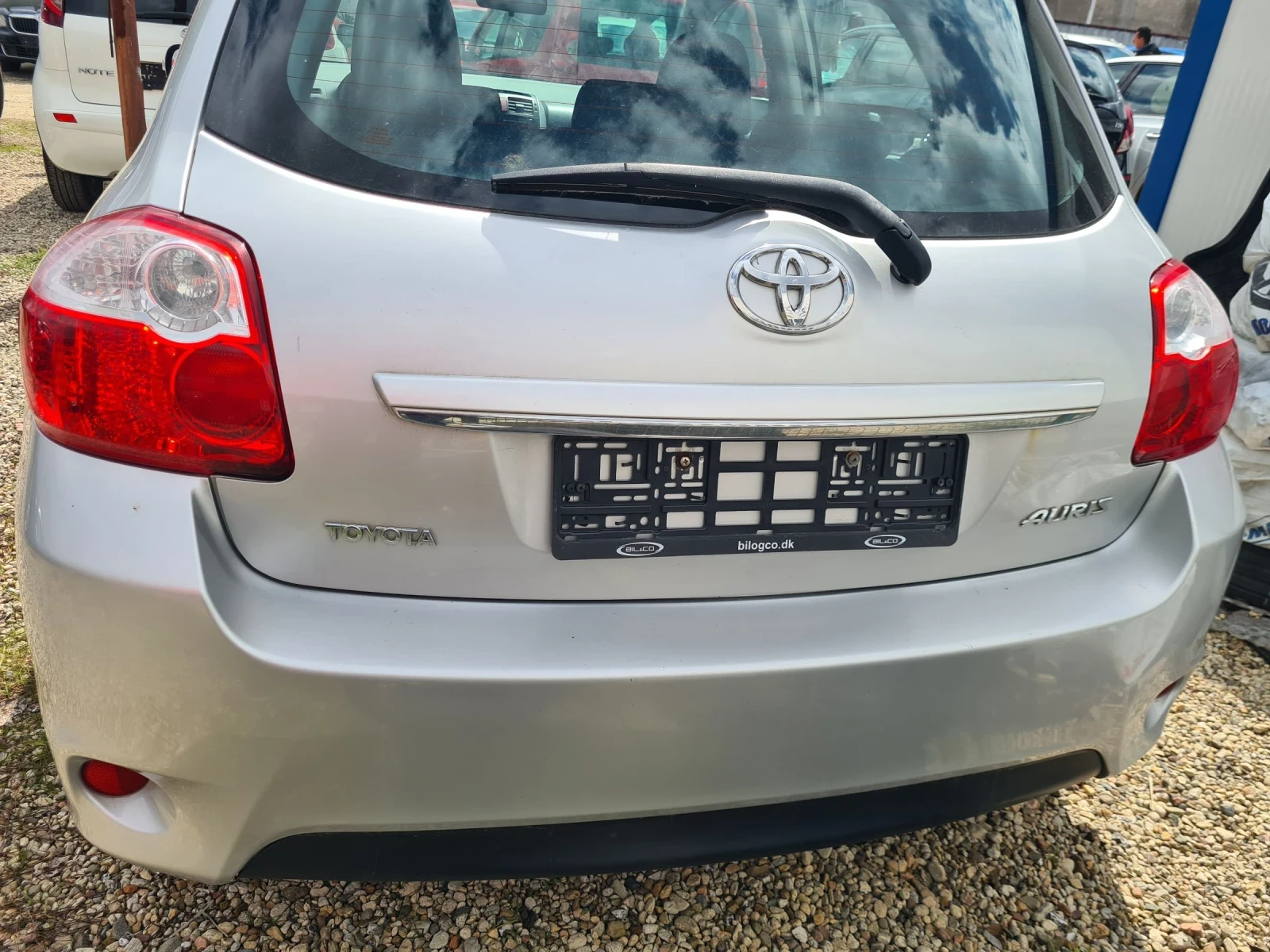 Toyota Auris 1.6 NAVI FACELIFT - изображение 6