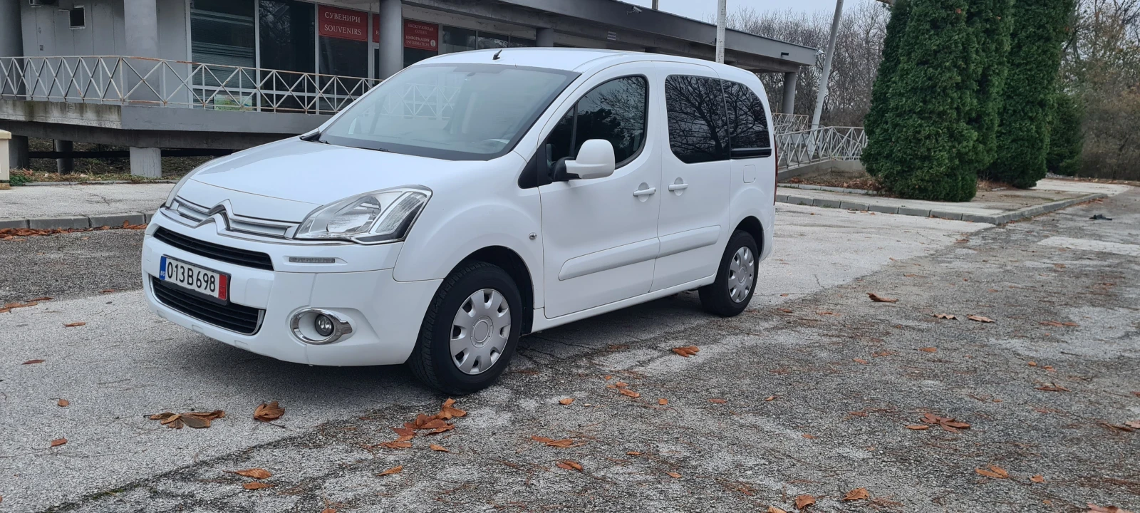 Citroen Berlingo 1.6HDI-90k.c LED-FACELIFT-EВРО-5В! | Mobile.bg — изображение 1