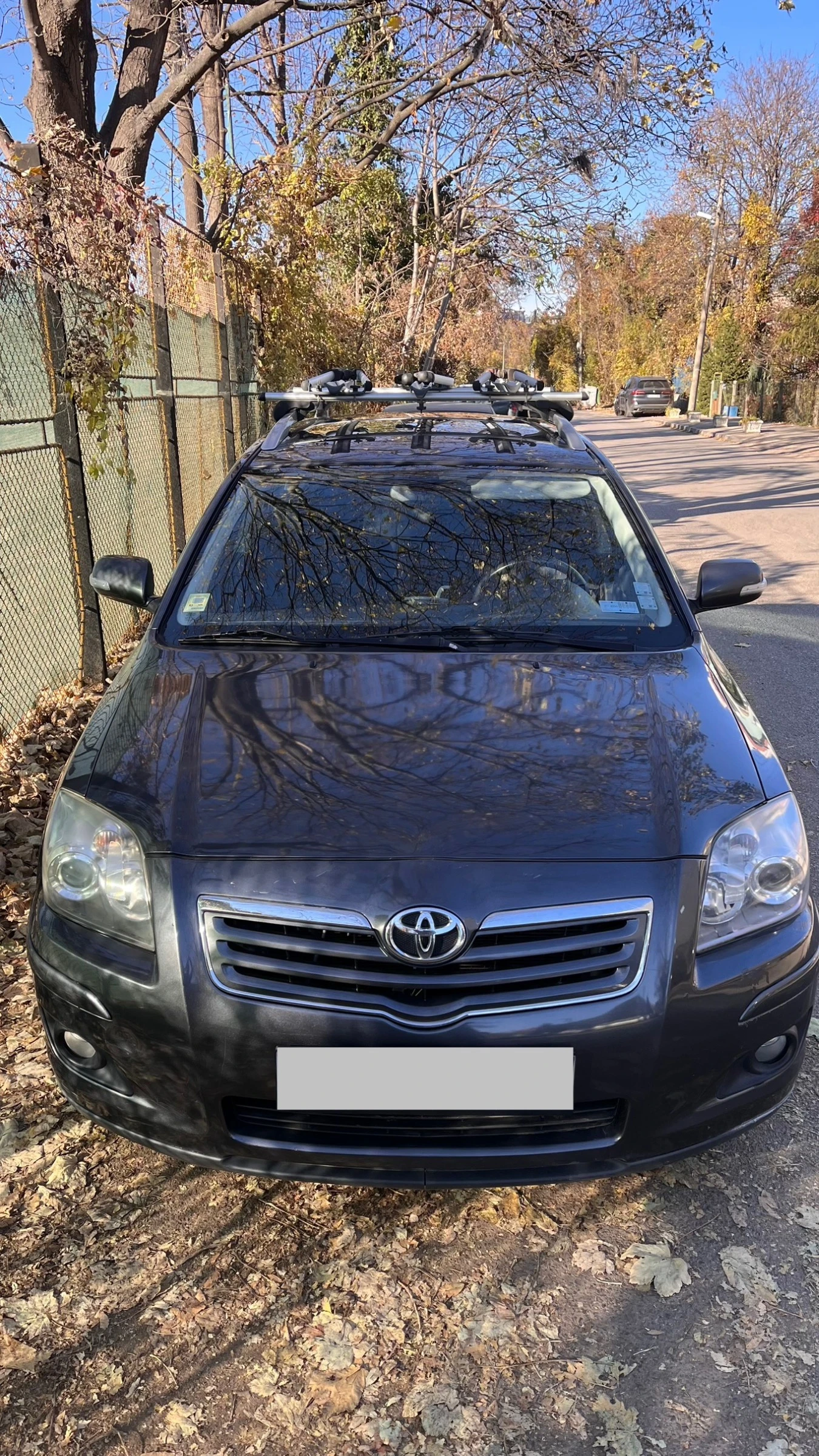 Toyota Avensis D4D - изображение 2