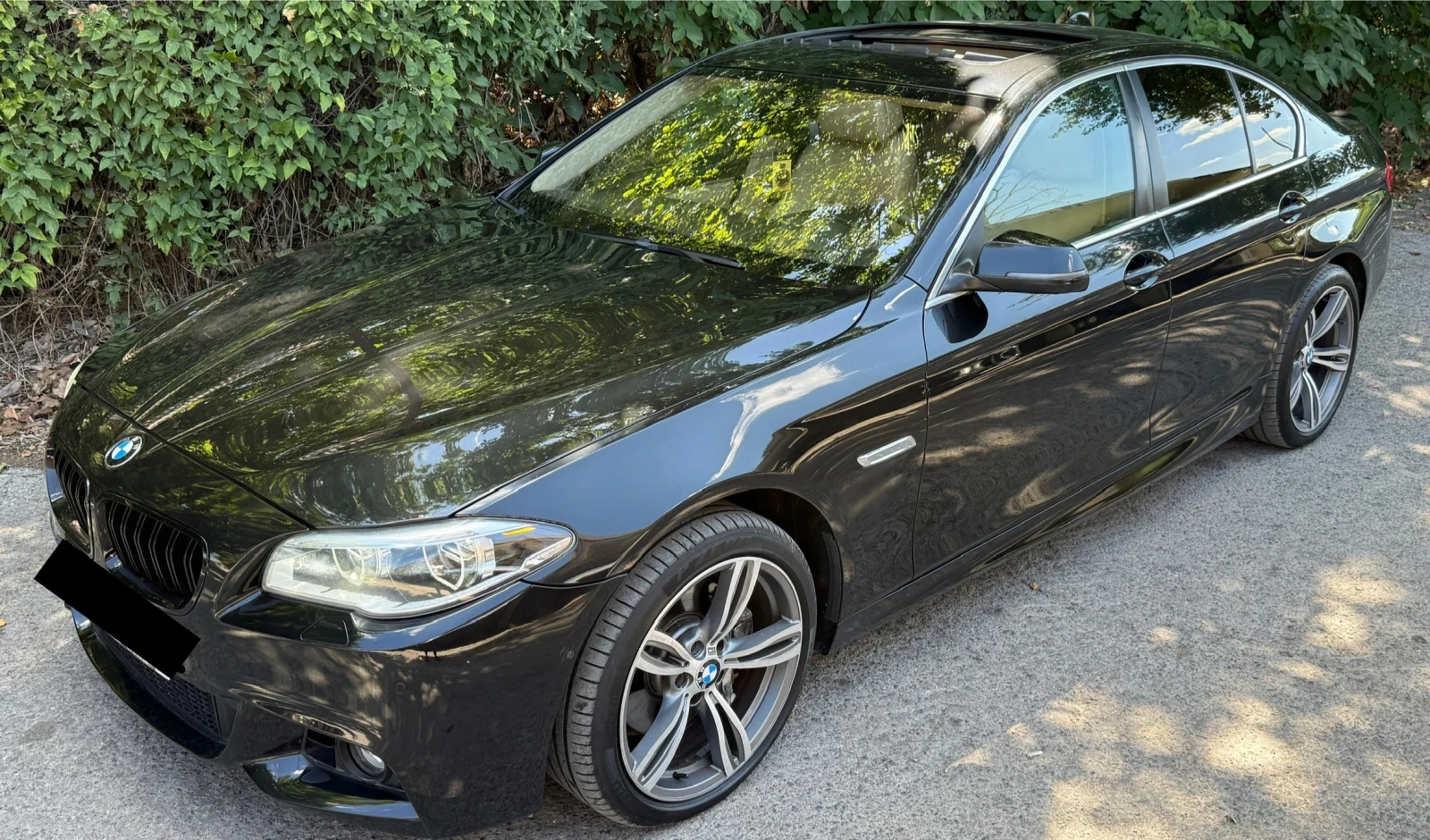 BMW 535 * HEAD UP* XD* DISTRONIC* M-PACK* 360 * LASSER* TO, снимка 4 - Автомобили и джипове - 55648323