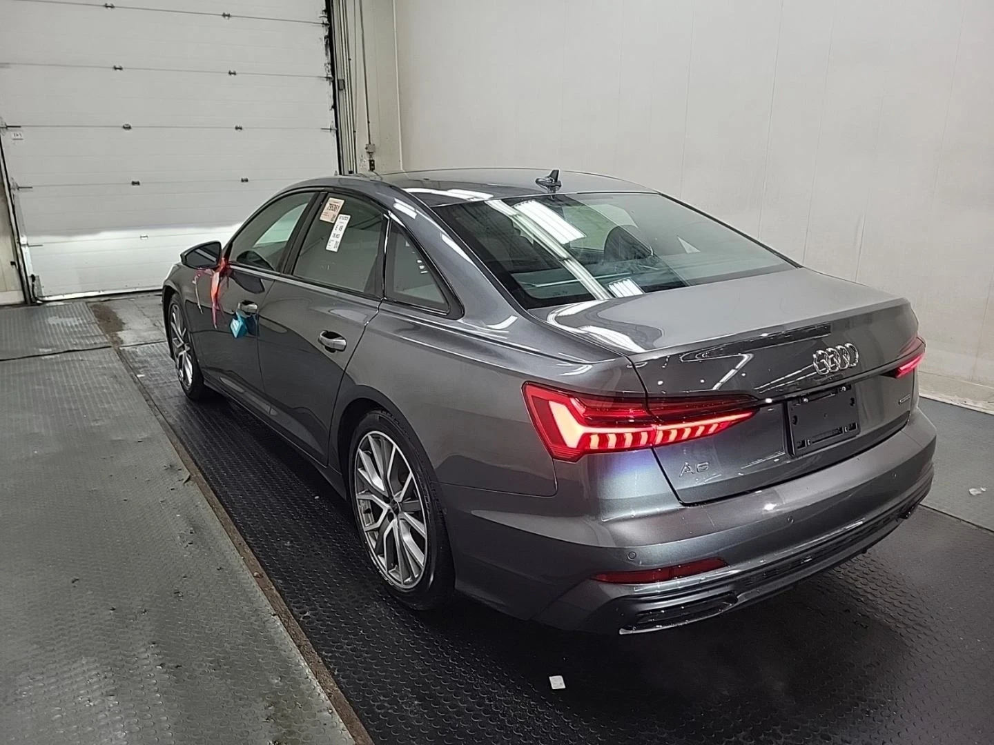 Audi A6 CARFAX  - изображение 4