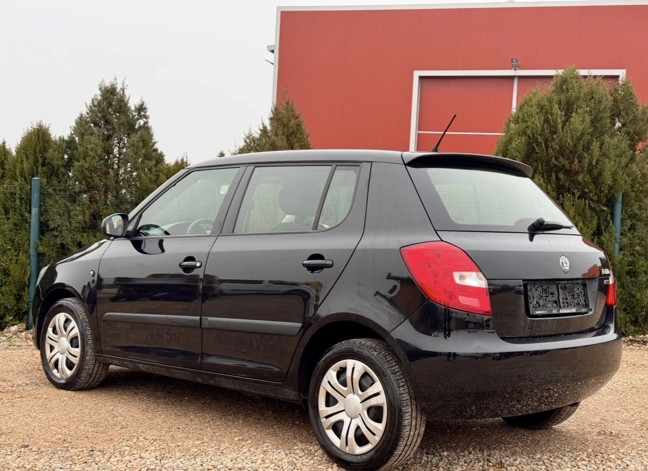 Skoda Fabia 1.2i - изображение 3