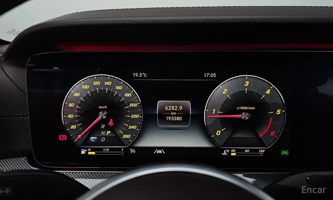 Mercedes-Benz CLS 300  - изображение 8