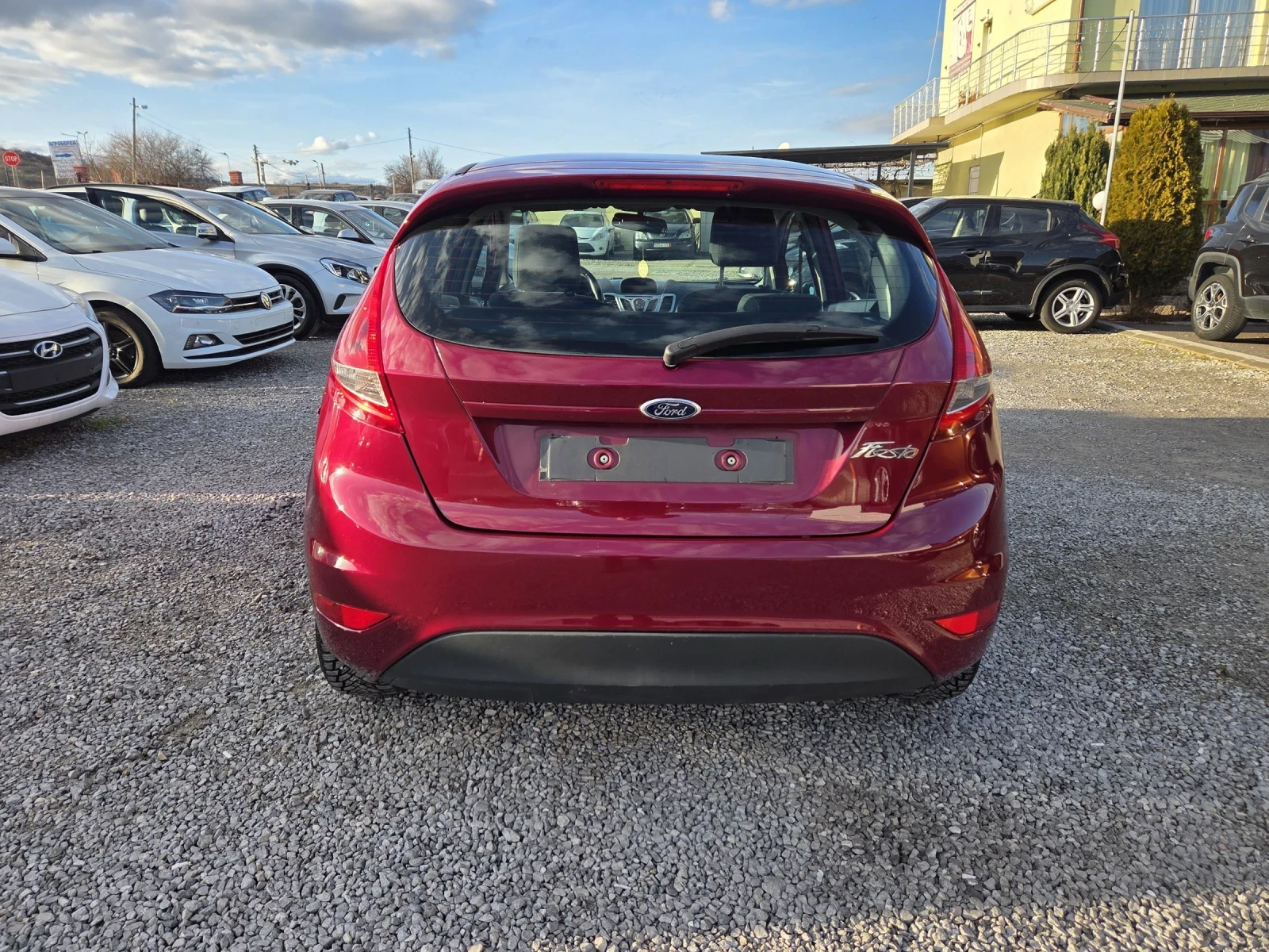 Ford Fiesta 1.4i/ ГАЗ/ 2012г./ 169000км - изображение 7