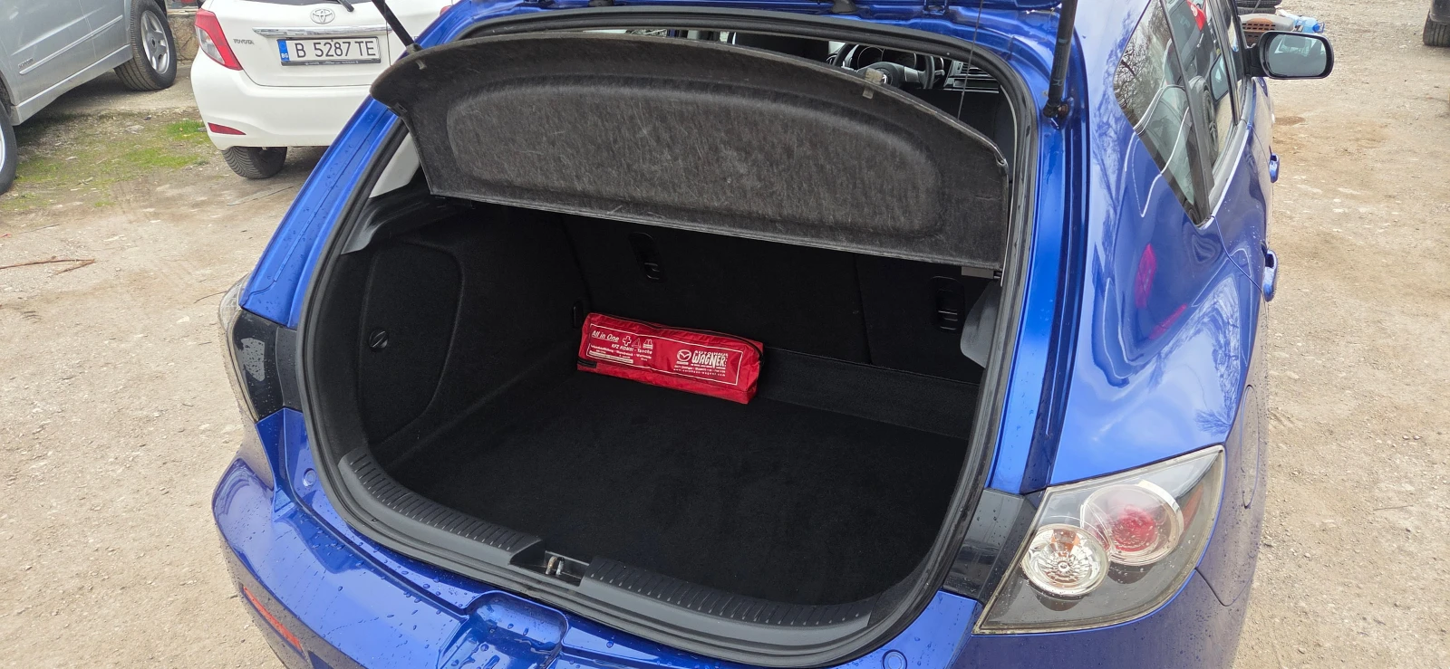 Mazda 3 1.6 БЕНЗИН ВЕРИГА FACE, снимка 4 - Автомобили и джипове - 53998351