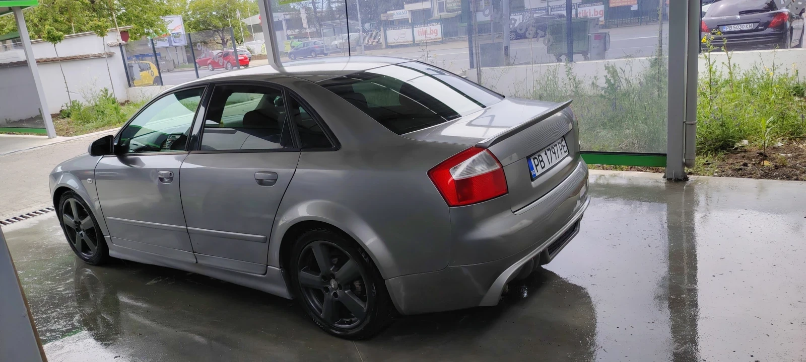 Audi A4 1.9tdi, снимка 5 - Автомобили и джипове - 54369456