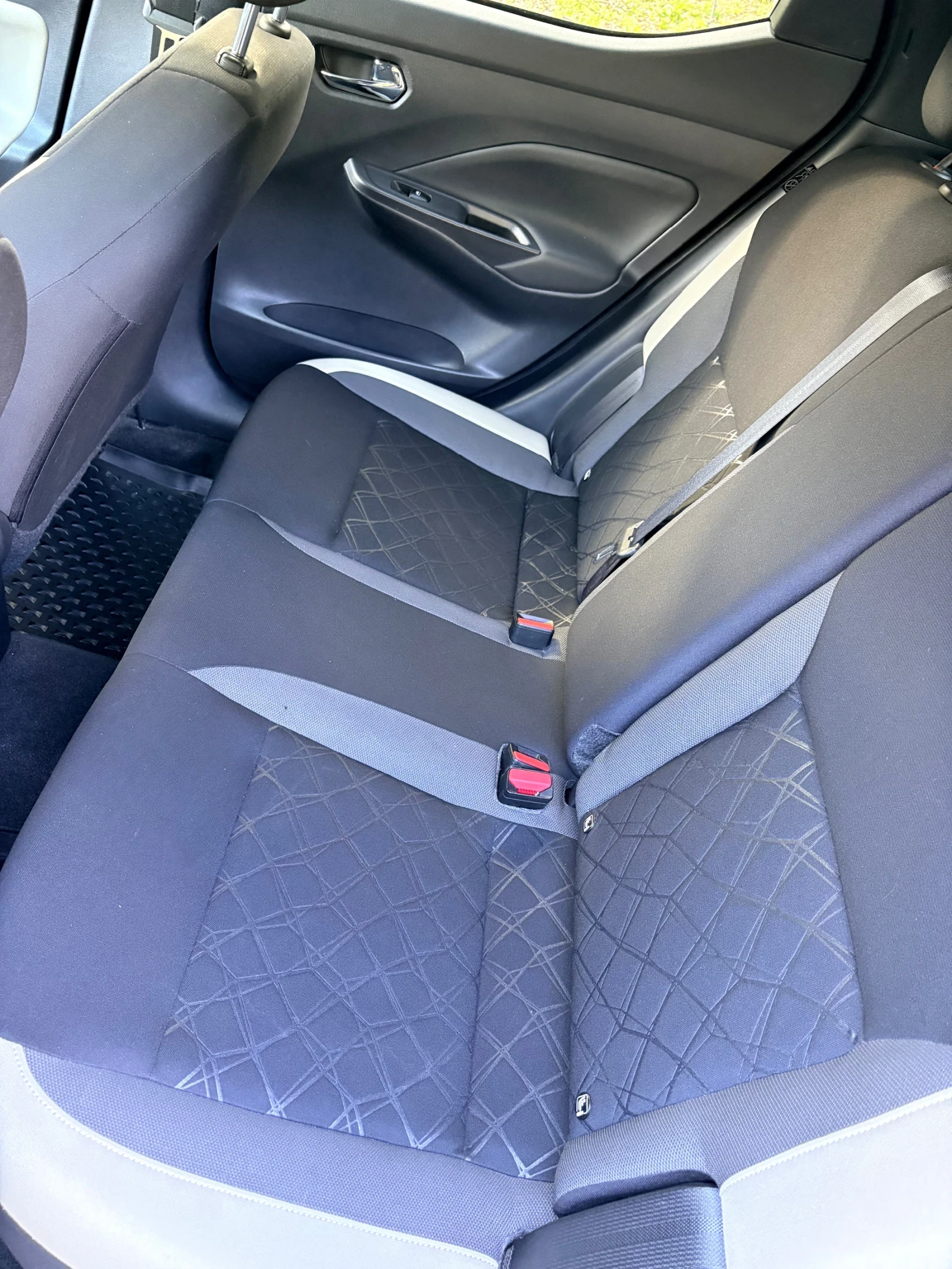 Nissan Micra N-design, снимка 10 - Автомобили и джипове - 54393350