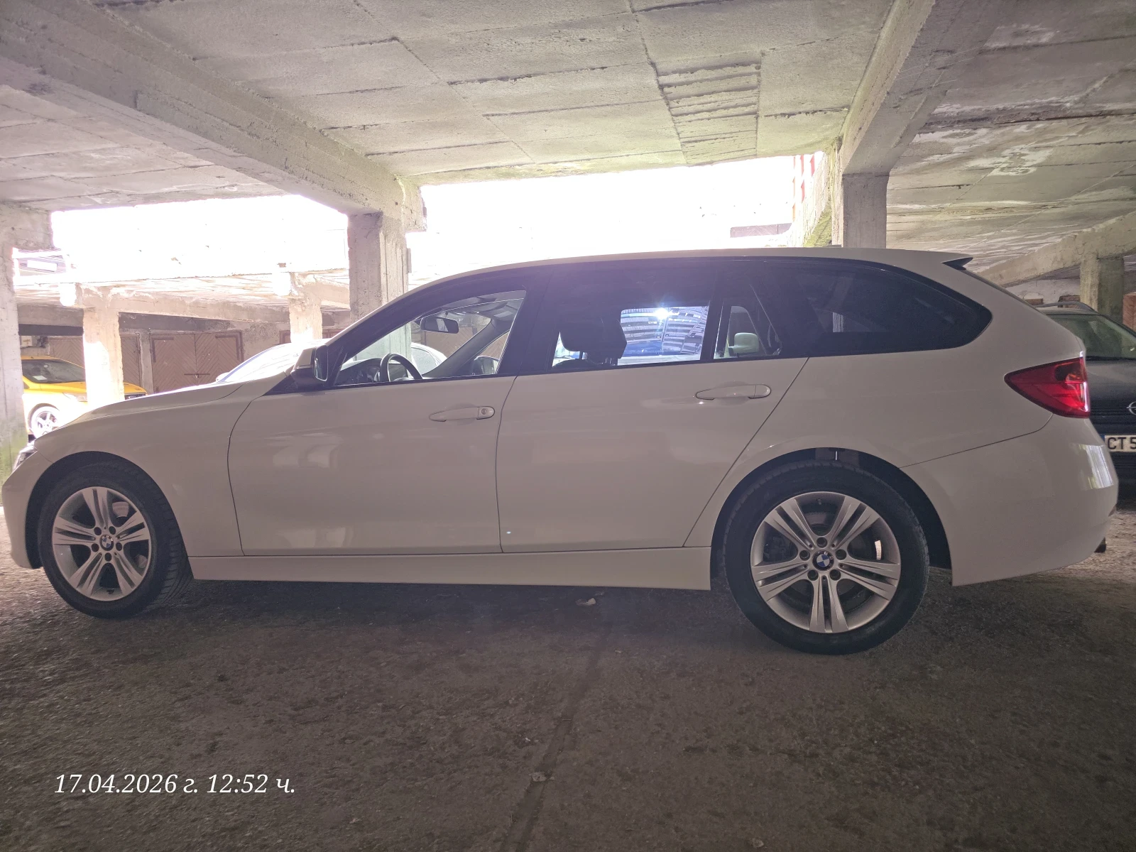 BMW 320 Ф31, снимка 3 - Автомобили и джипове - 54402467