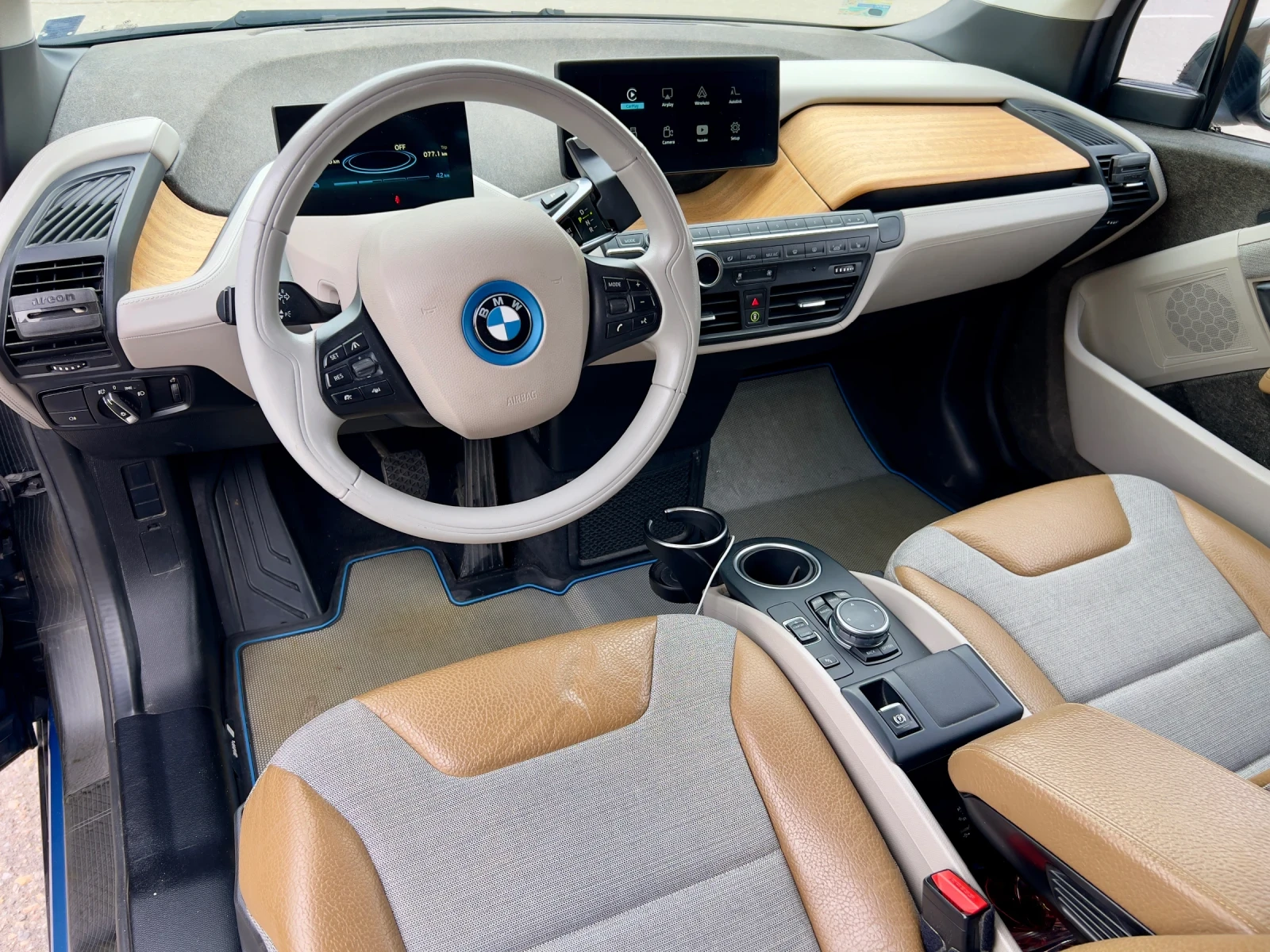 BMW i3 60AH* CAMERA* CARBON* ПОДГРЕВ, снимка 8 - Автомобили и джипове - 54475435