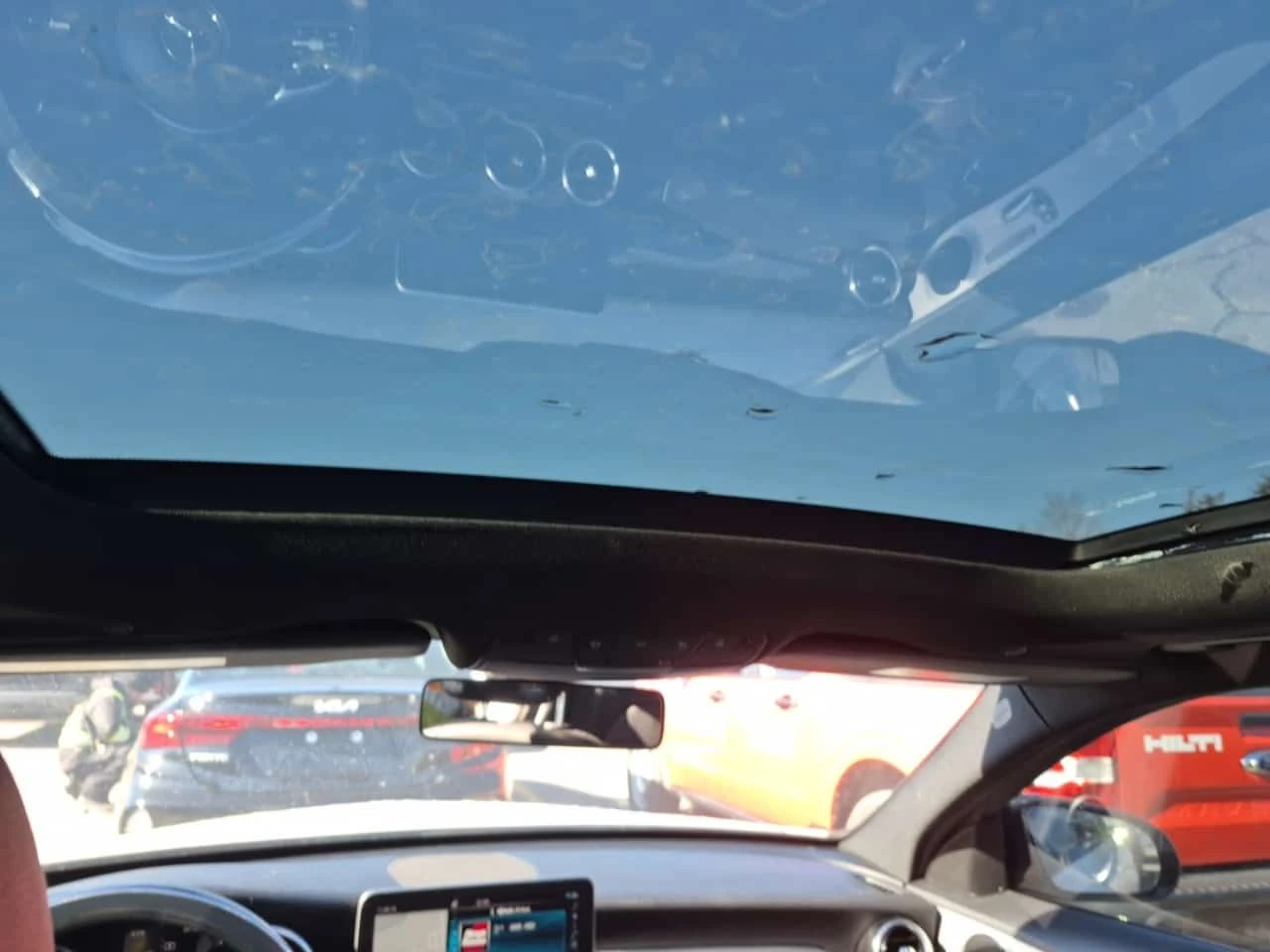 Mercedes-Benz C 300  | PANO | ПОДГРЕВИ | , снимка 13 - Автомобили и джипове - 54680949