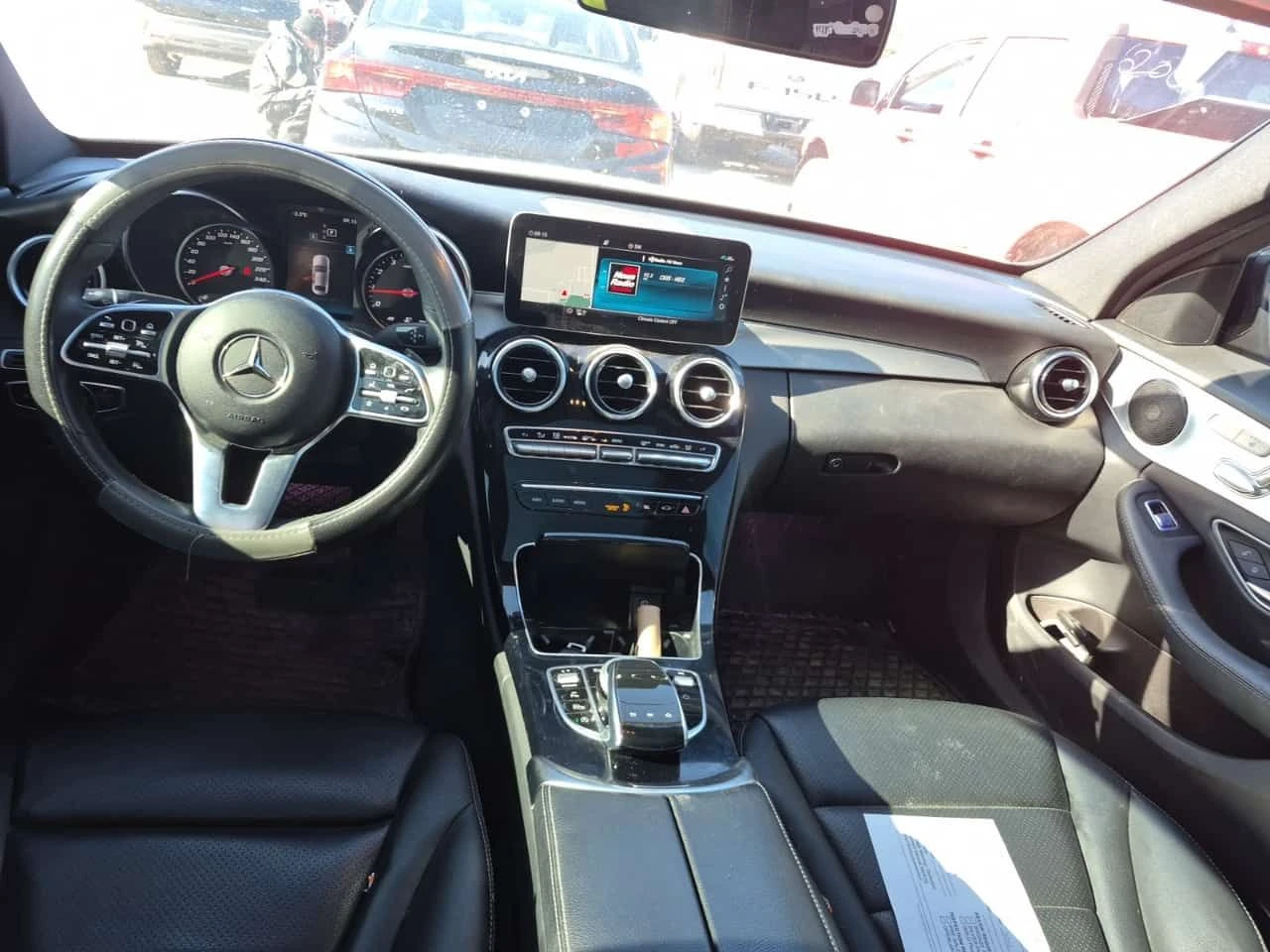 Mercedes-Benz C 300  | PANO | ПОДГРЕВИ | , снимка 9 - Автомобили и джипове - 54680949