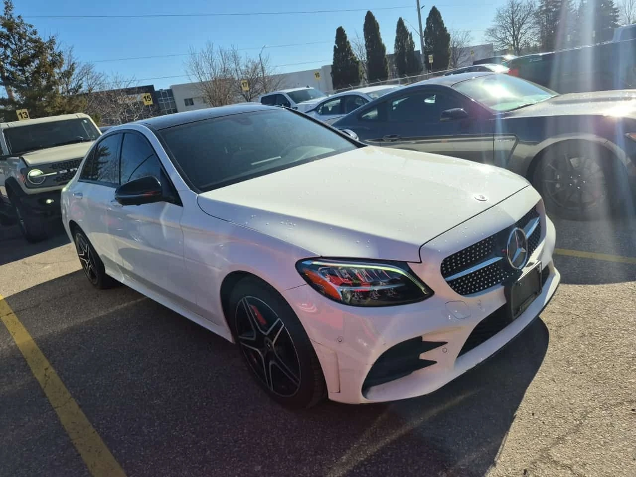 Mercedes-Benz C 300  | PANO | ПОДГРЕВИ | , снимка 2 - Автомобили и джипове - 54680949