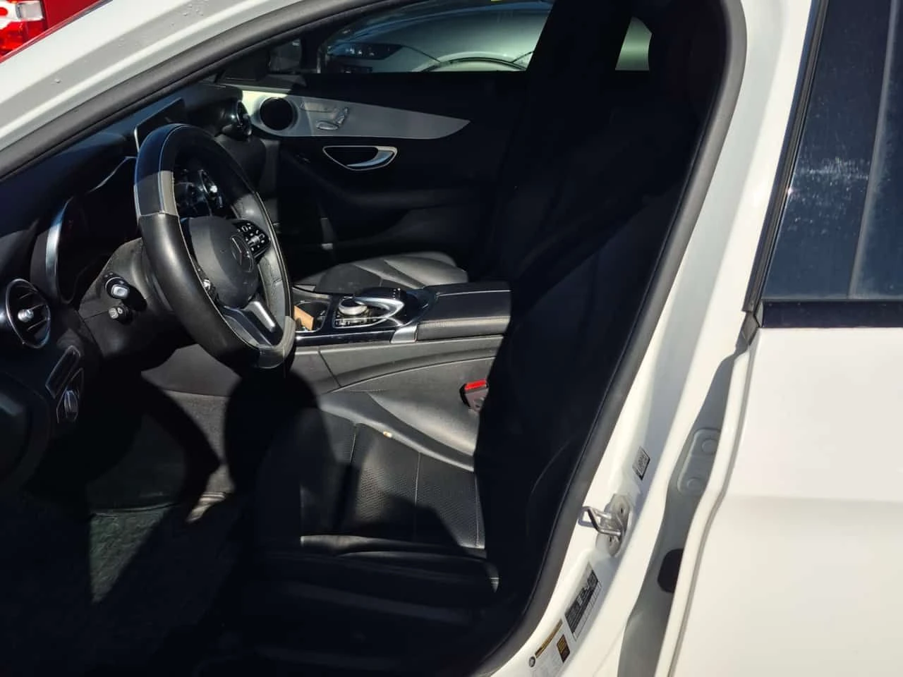 Mercedes-Benz C 300  | PANO | ПОДГРЕВИ | , снимка 8 - Автомобили и джипове - 54680949