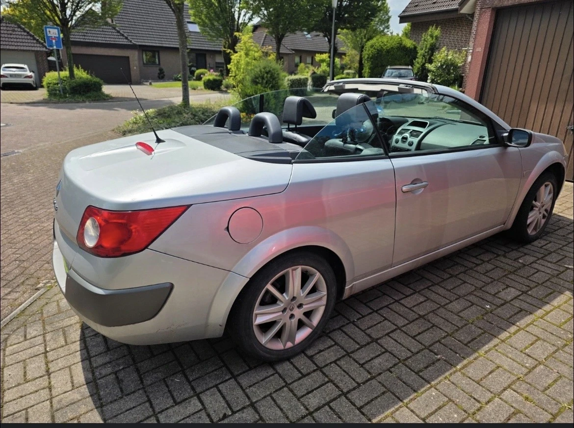 Renault Megane, снимка 2 - Автомобили и джипове - 54904424