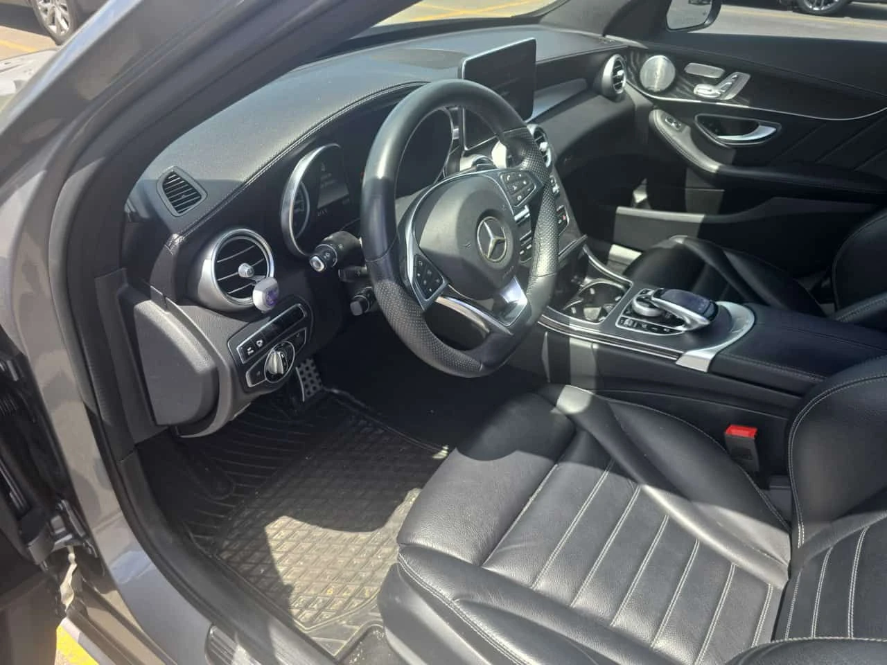 Mercedes-Benz C 450 AMG 4MATIC / ПОДГРЕВИ / ПАНОРАМА / ОТ ПРЕДСТАВИТЕЛСТВО, снимка 7 - Автомобили и джипове - 54906890