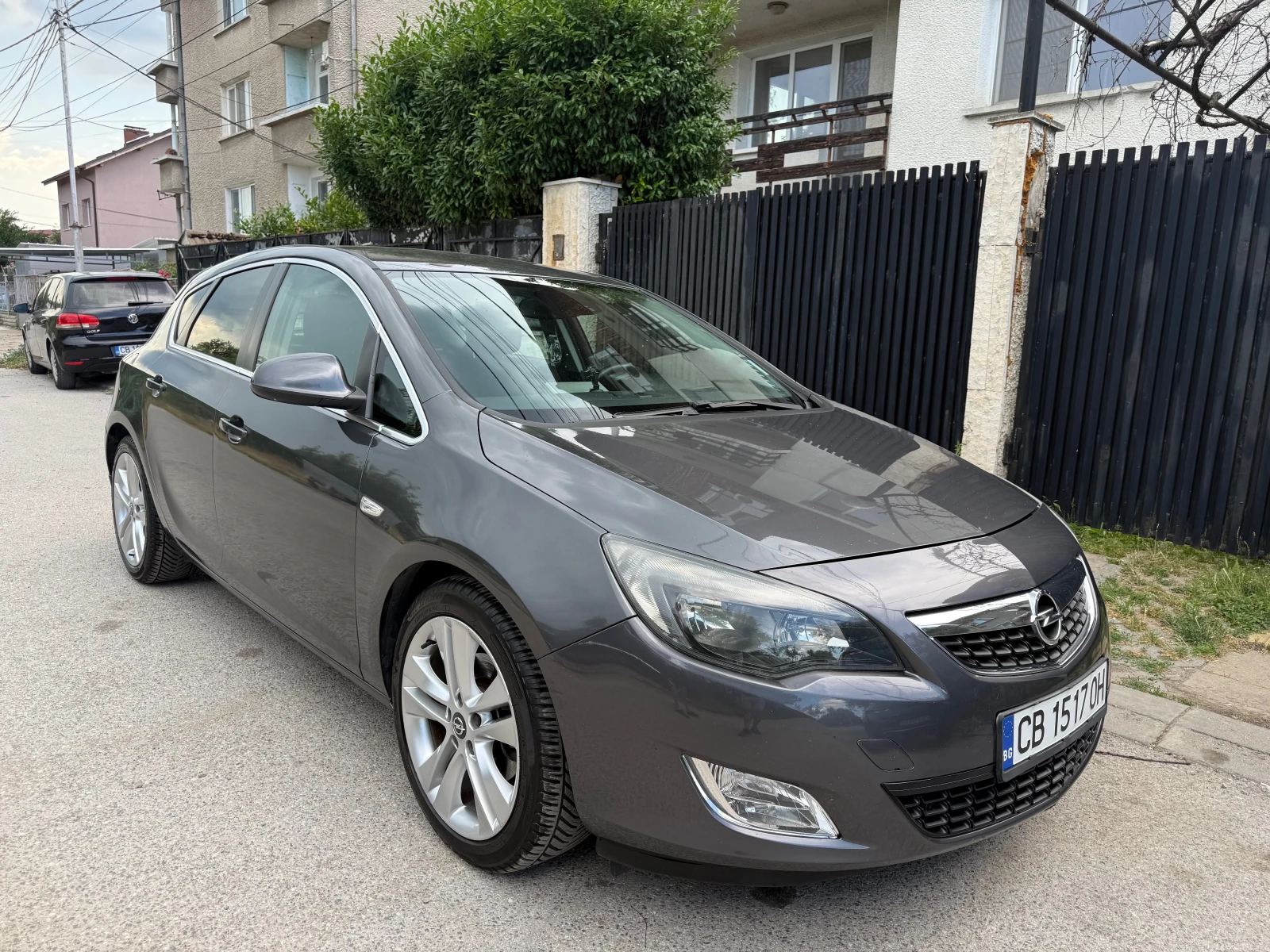 Opel Astra J 1.7CDTI, снимка 3 - Автомобили и джипове - 55105320