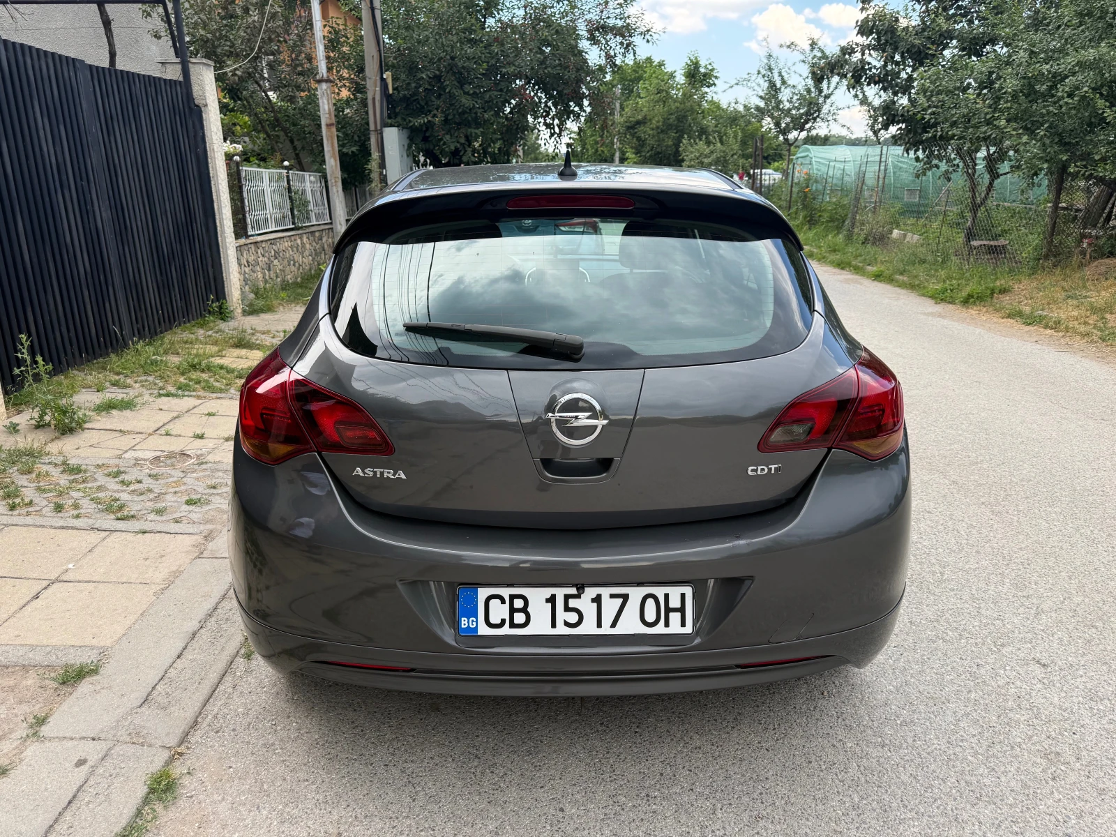 Opel Astra J 1.7CDTI, снимка 5 - Автомобили и джипове - 55105320