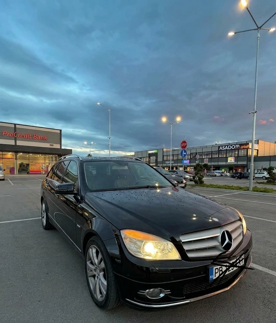 Mercedes-Benz C 220 Avantgarde, снимка 2 - Автомобили и джипове - 55472081