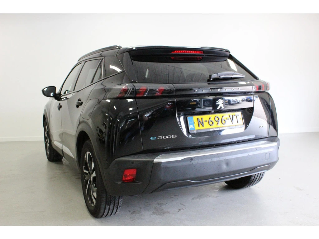 Peugeot 2008 50 kWh GT, снимка 3 - Автомобили и джипове - 55484450