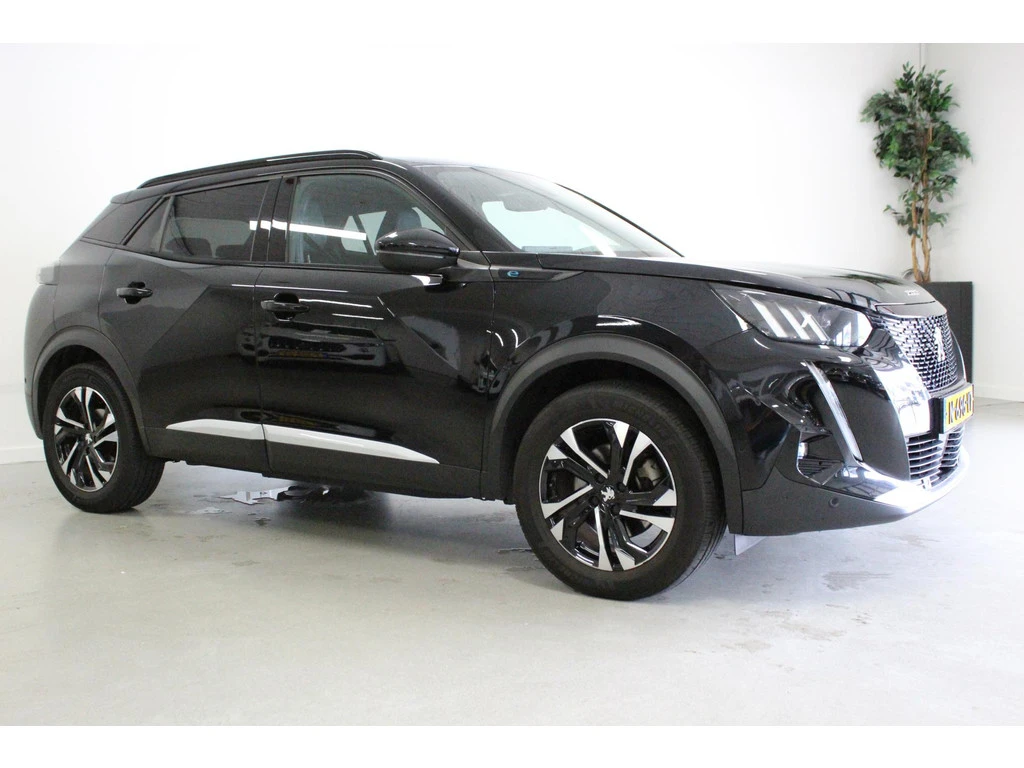 Peugeot 2008 50 kWh GT