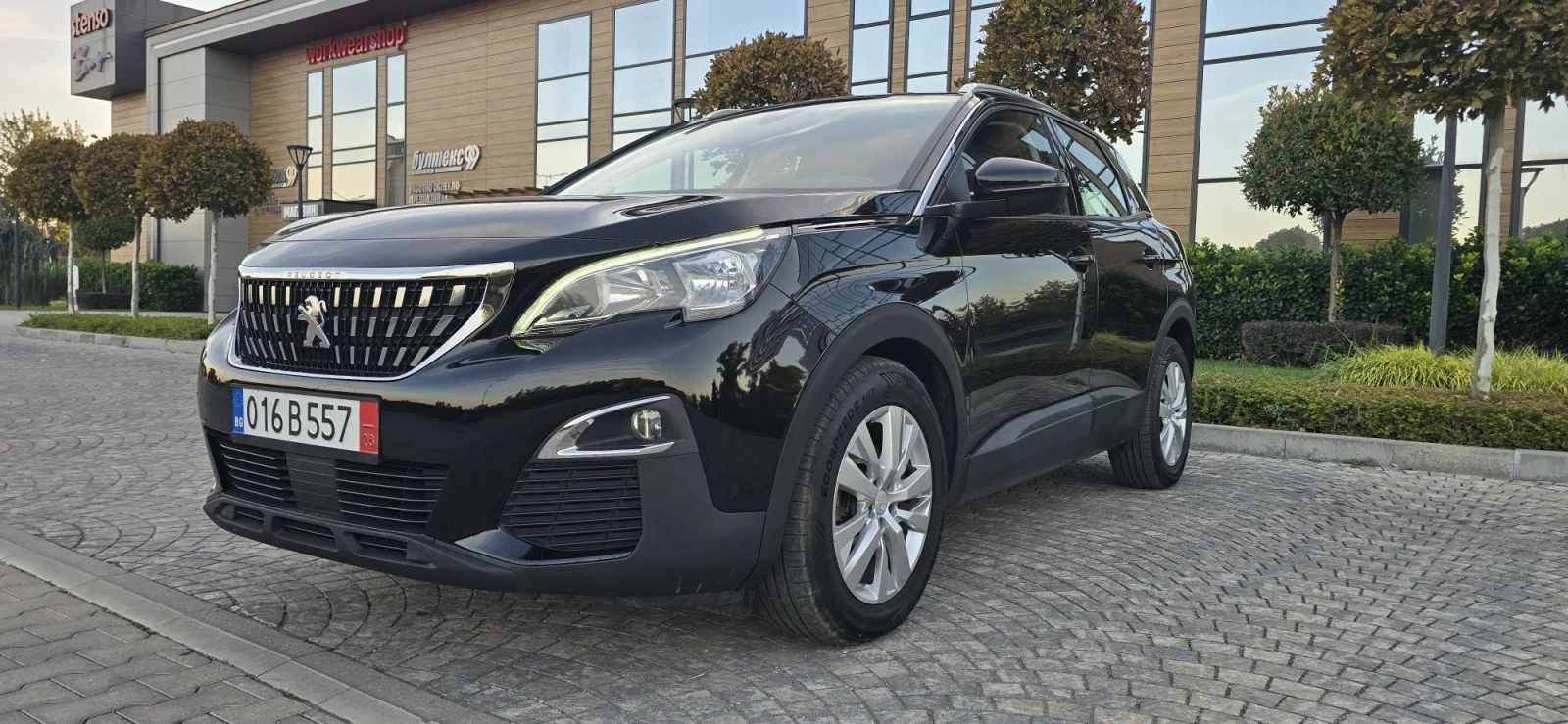 Peugeot 3008 1.6 HDI* GT-LINE* АВТОМАТ* НАВИ* КАМЕРА* FULL, снимка 3 - Автомобили и джипове - 56112851