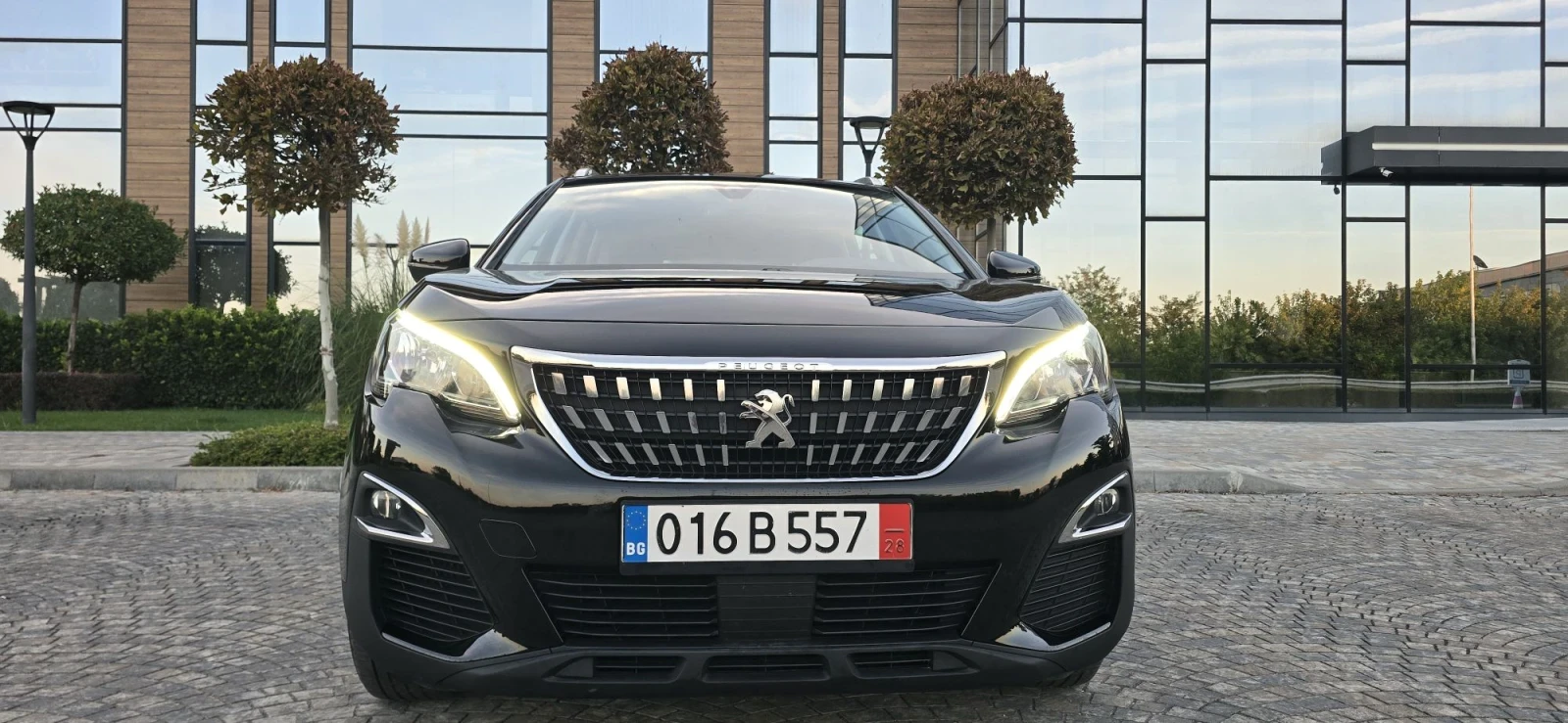 Peugeot 3008 1.6 HDI* GT-LINE* АВТОМАТ* НАВИ* КАМЕРА* FULL, снимка 2 - Автомобили и джипове - 56112851