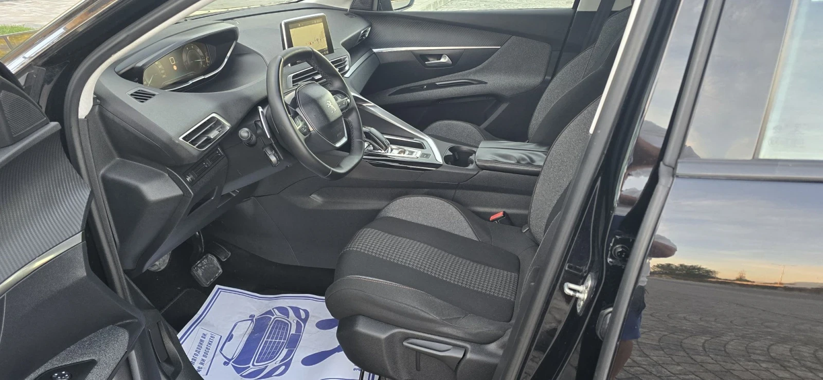 Peugeot 3008 1.6 HDI* GT-LINE* АВТОМАТ* НАВИ* КАМЕРА* FULL, снимка 10 - Автомобили и джипове - 56112851