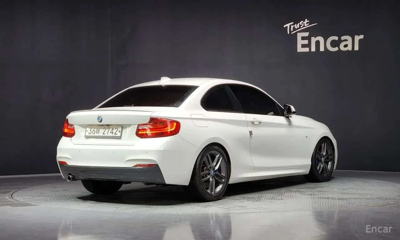 BMW 220 d * 220d M Sport Coupe * ЦЕНА ДО БГ, снимка 2 - Автомобили и джипове - 56268672