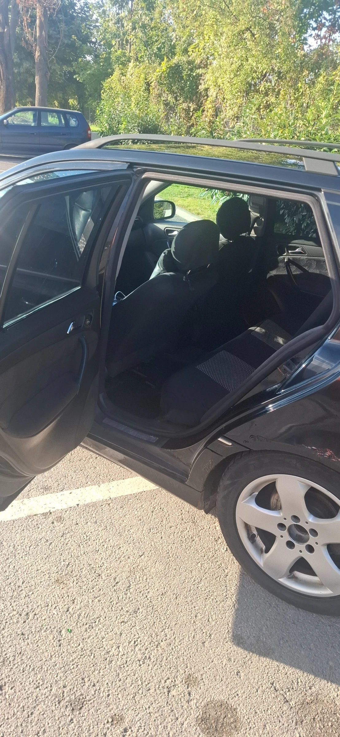 Mercedes-Benz C 220, снимка 6 - Автомобили и джипове - 56322834
