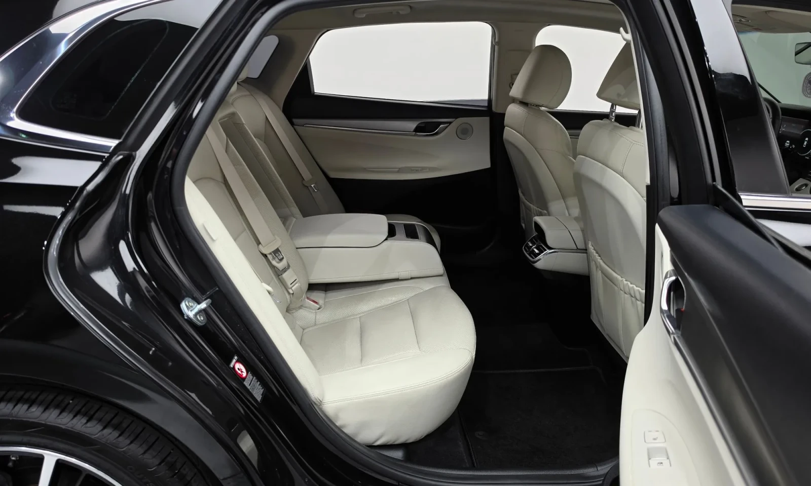 Hyundai Grandeur, снимка 11 - Автомобили и джипове - 56586232