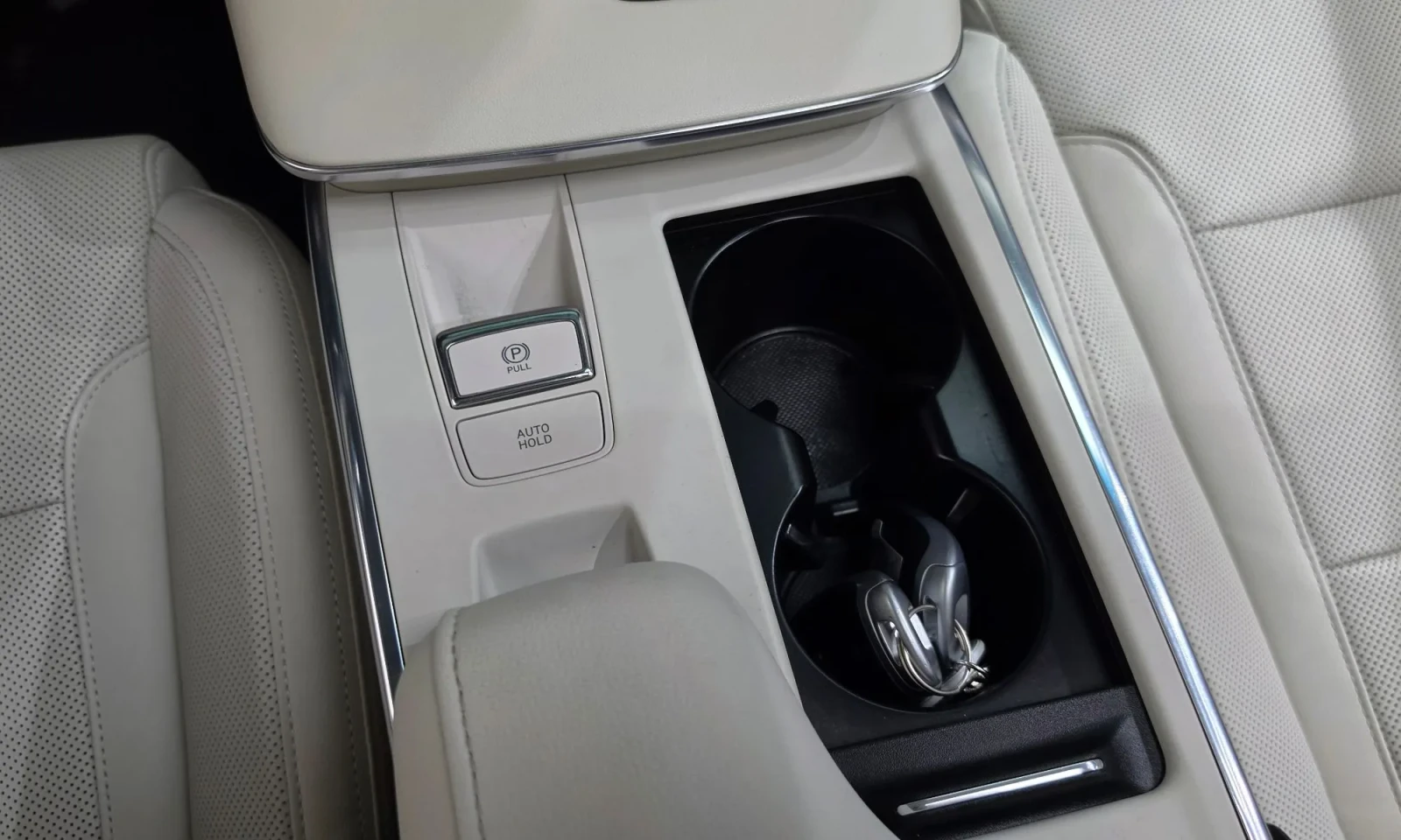 Hyundai Grandeur, снимка 10 - Автомобили и джипове - 56586232