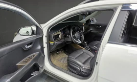 Kia Stonic Diesel 1.6 Prestige * НАЙ-ДОБРА ЦЕНА В БЪЛГАРИЯ* , снимка 10