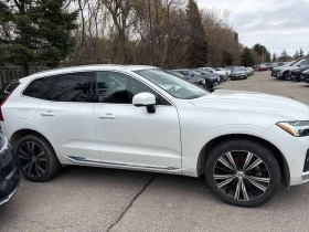 Volvo XC60 B6 AWD Plus Bright Theme  CARFAX, снимка 3