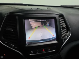 Jeep Cherokee  2.4 Longitude High Awd, снимка 15