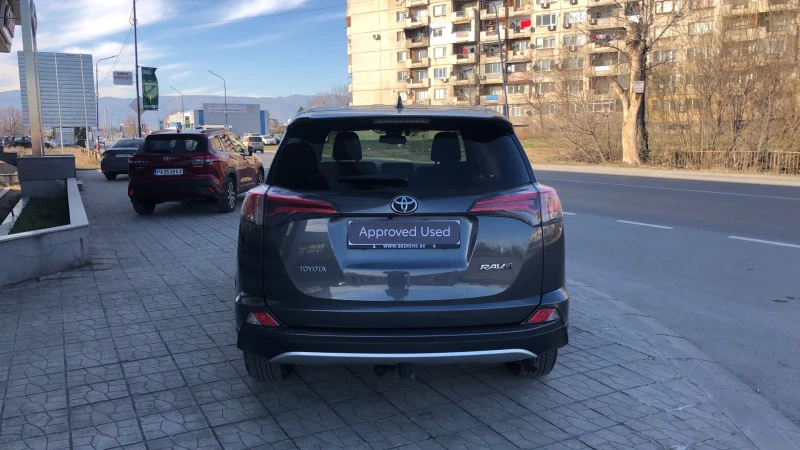 Toyota Rav4 ГАРАНЦИЯ, снимка 4 - Автомобили и джипове - 44208911