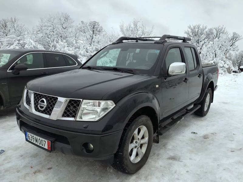 Nissan Navara 2.5d Automat, снимка 2 - Автомобили и джипове - 48483622