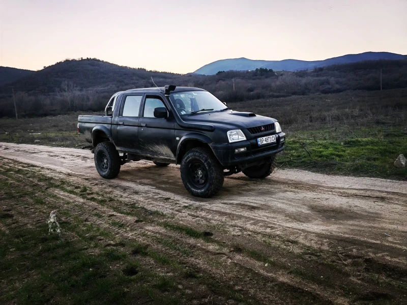 Mitsubishi L200 2.5/Offroad-barter, снимка 2 - Автомобили и джипове - 49167015