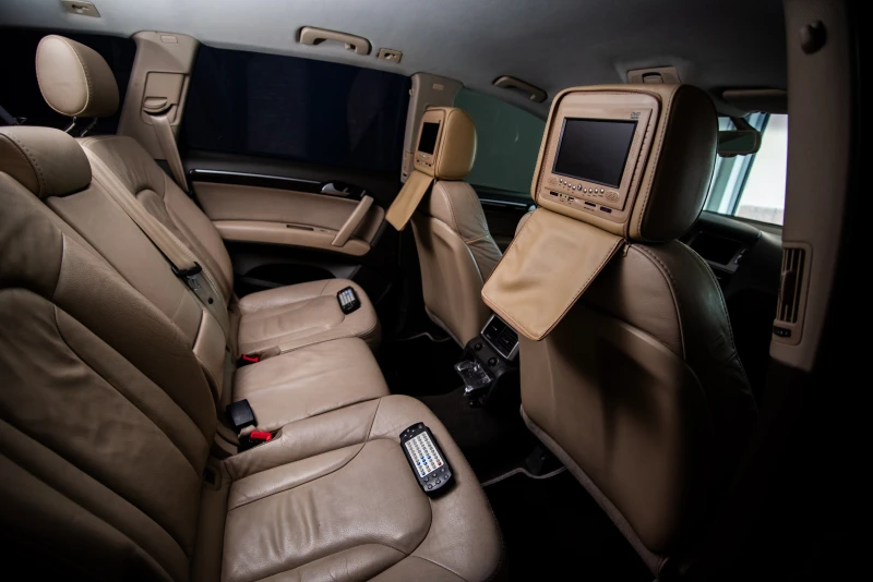 Audi Q7 3.0TDI | NAVI | TV | QUATTRO, снимка 9 - Автомобили и джипове - 50490597