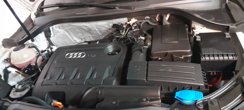 Audi Q3, снимка 9 - Автомобили и джипове - 52810515